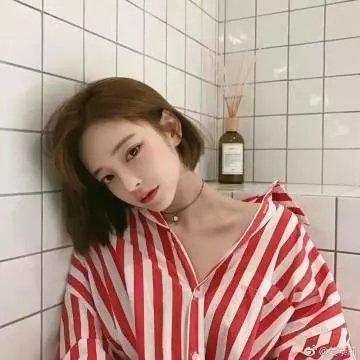 去死吧,亲爱的 海报